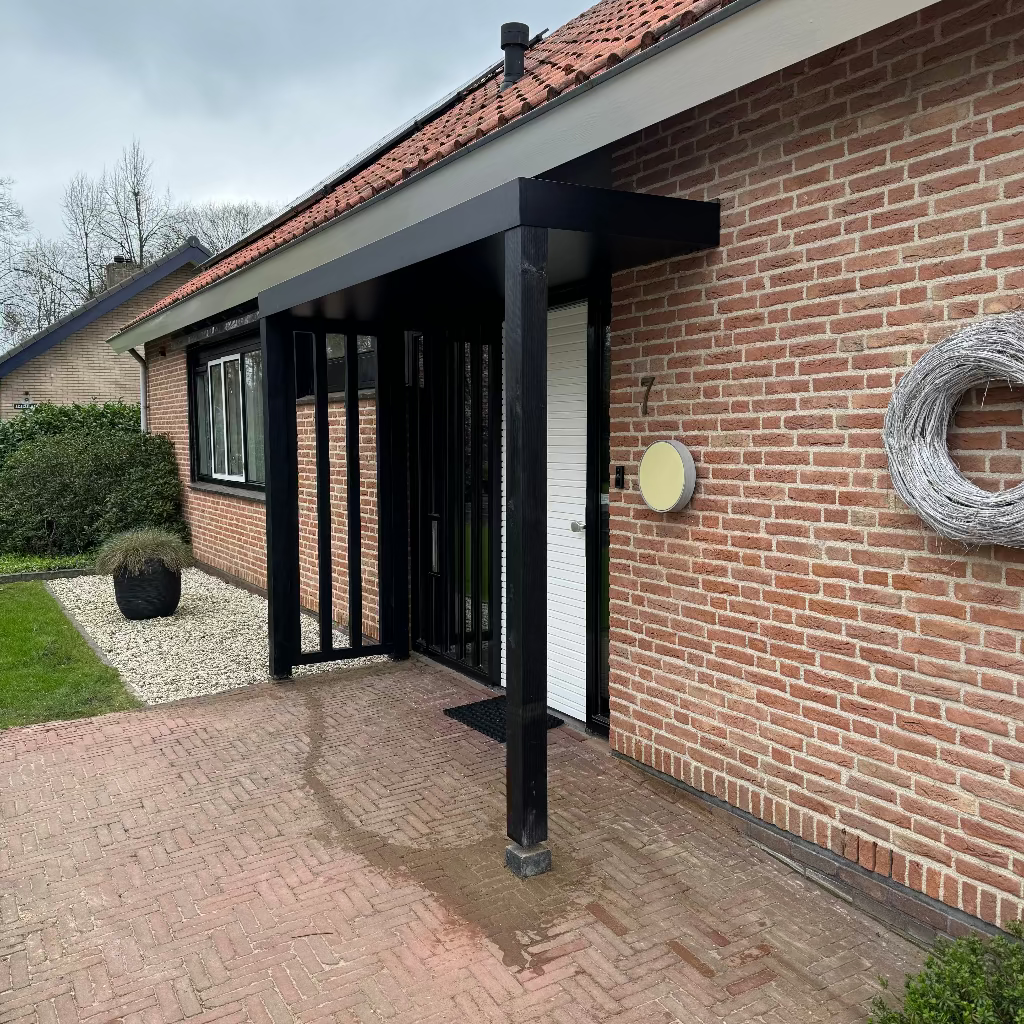 Deurluifel Munchen met zelfgemaakte zijpaneel/zijpanelen